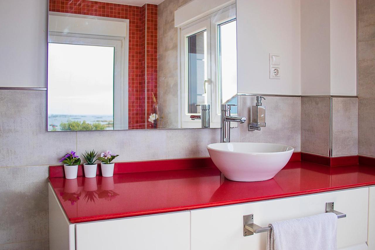 Casa Feitina: Vistas Al Mar, Moderna Y Funcional Villa Isla de Arosa Dış mekan fotoğraf